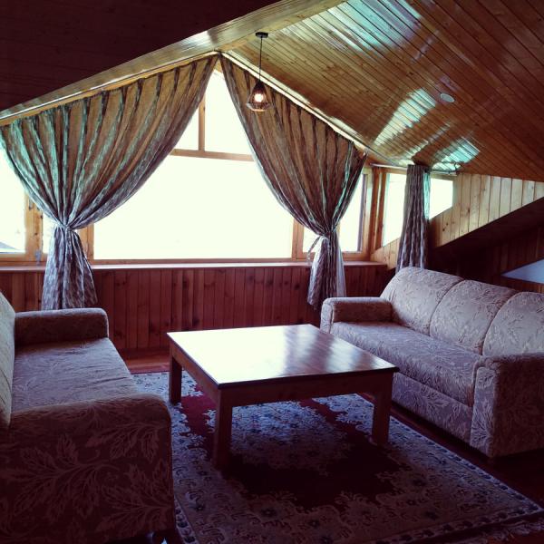 Premier Cottage No.7 - Four to Six Bedroom Cottage in Manali, Nature is Beautiful!