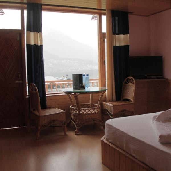 Premier Cottage No.3 - Book Two to Eight Bedroom Family Holiday Cottage in Manali near Mall Road
